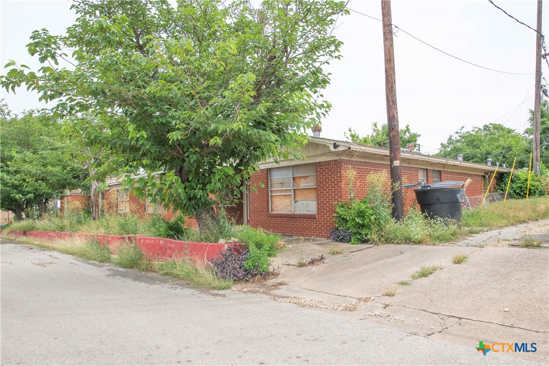 111 S 33rd Street Property Photo 18