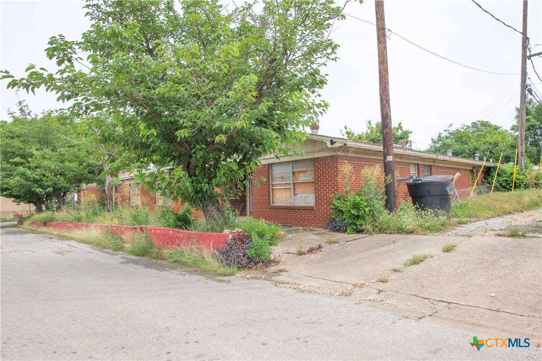 111 S 33rd Street Property Photo 19