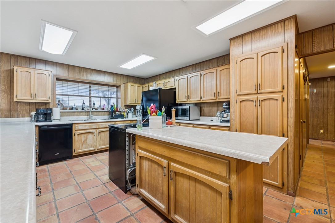 307 Us Highway 87 Property Photo 4