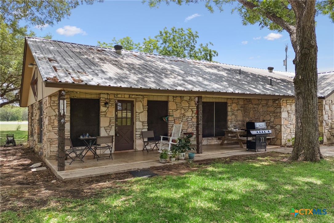 307 Us Highway 87 Property Photo 23