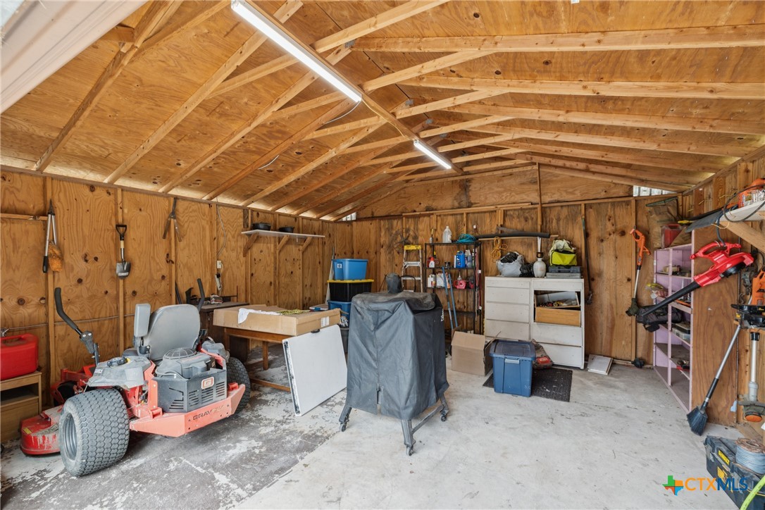 307 Us Highway 87 Property Photo 26
