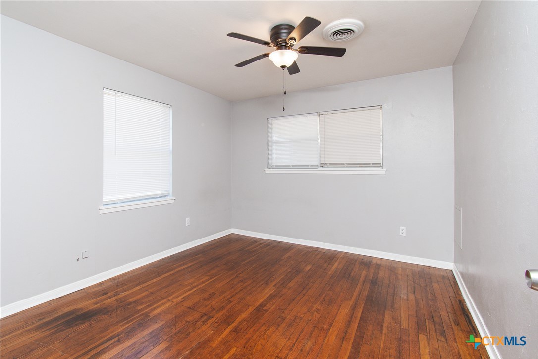 1005 S 5th Street A Property Photo 10
