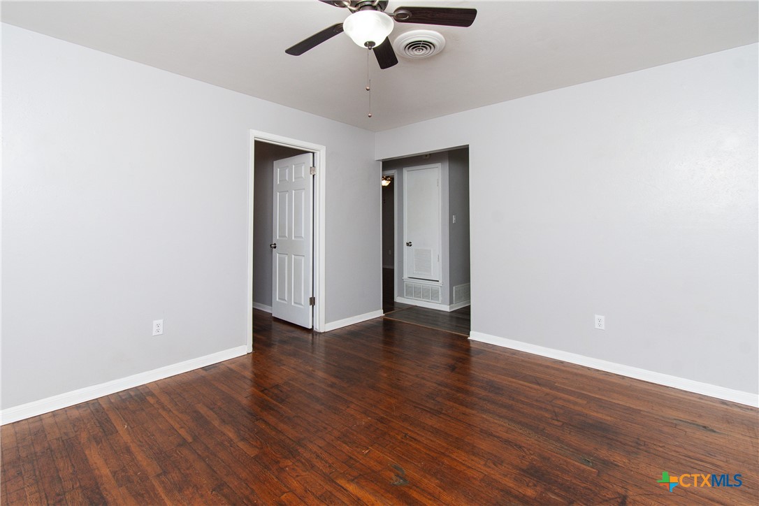 1005 S 5th Street A Property Photo 13