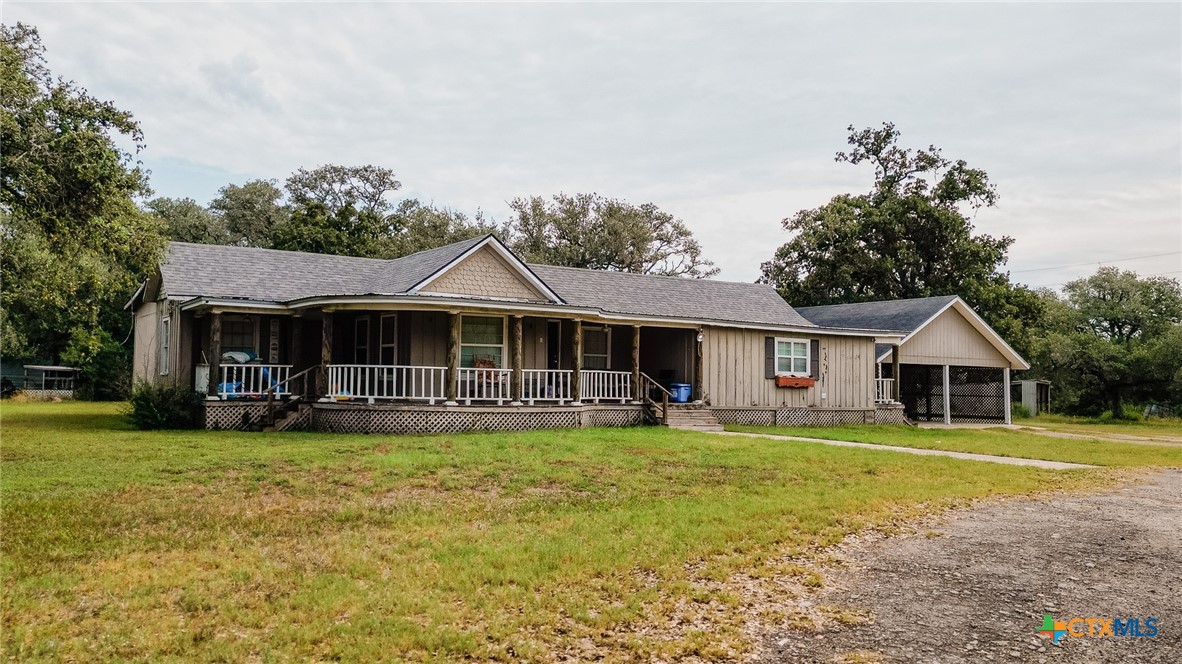 3514 Old Goliad Road Property Photo 1