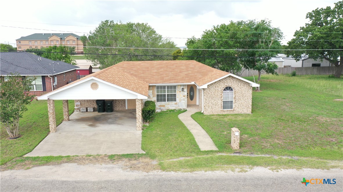 901 E Sarah Street Property Photo 32