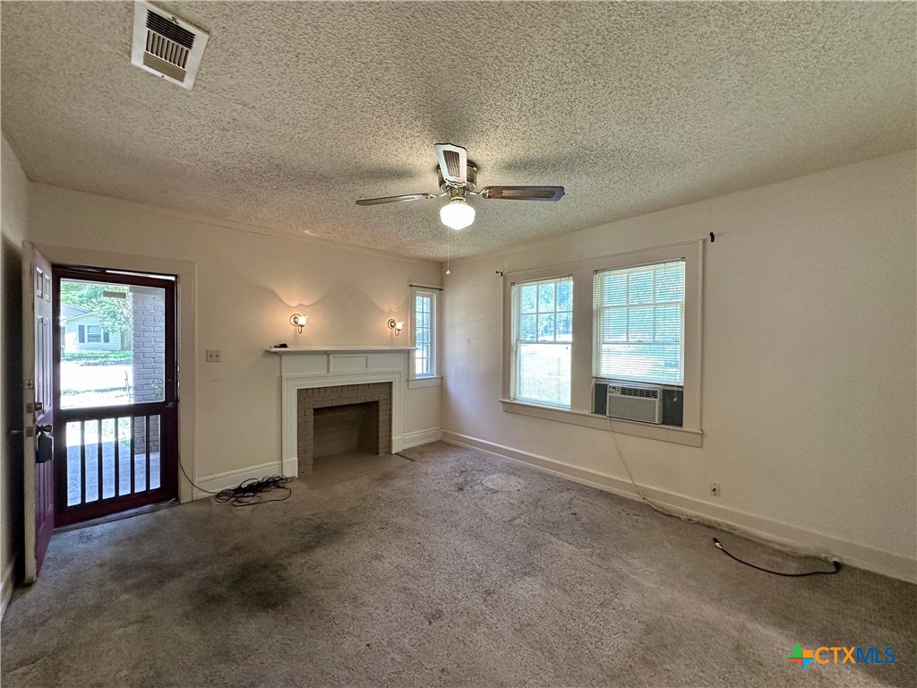 1015 N 3rd Street Property Photo 7
