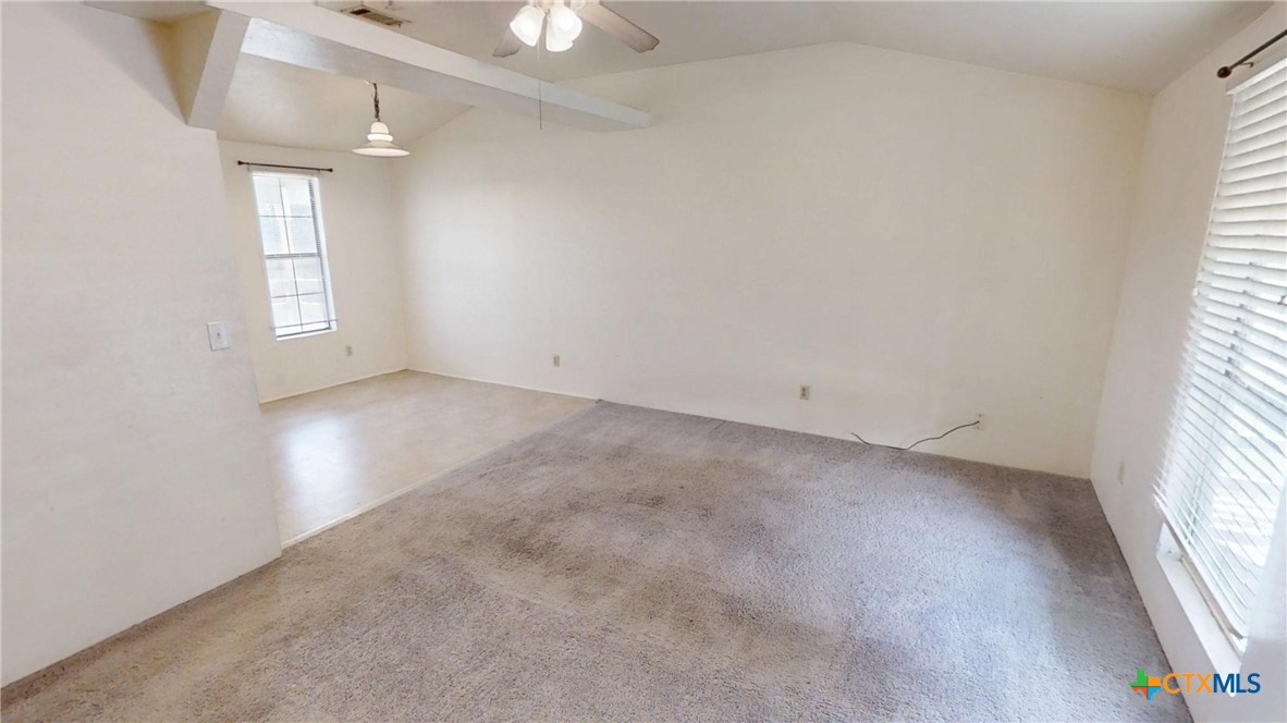 3076 Carrol Drive Property Photo 4