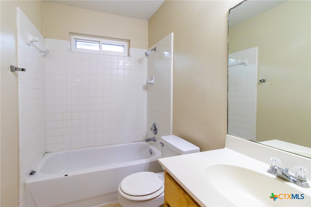 4106 Matt Court Property Photo 28