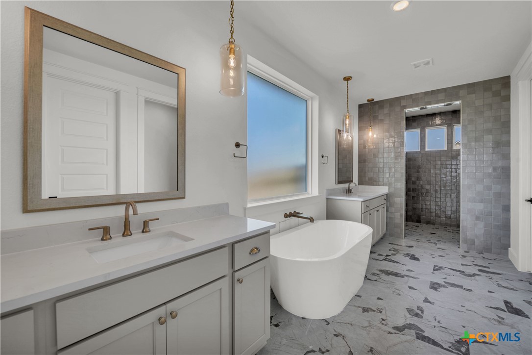 6630 King Oaks Boulevard Property Photo 14