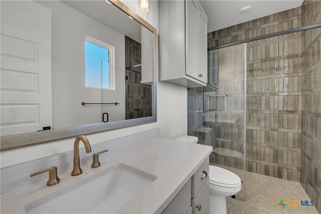 6630 King Oaks Boulevard Property Photo 19