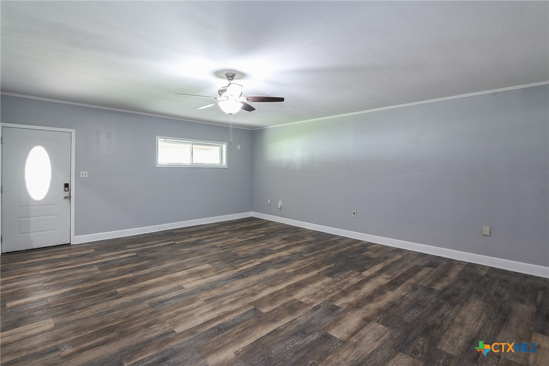 609 Jackson Street Property Photo 9