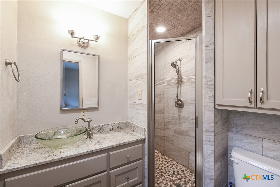 609 Jackson Street Property Photo 17