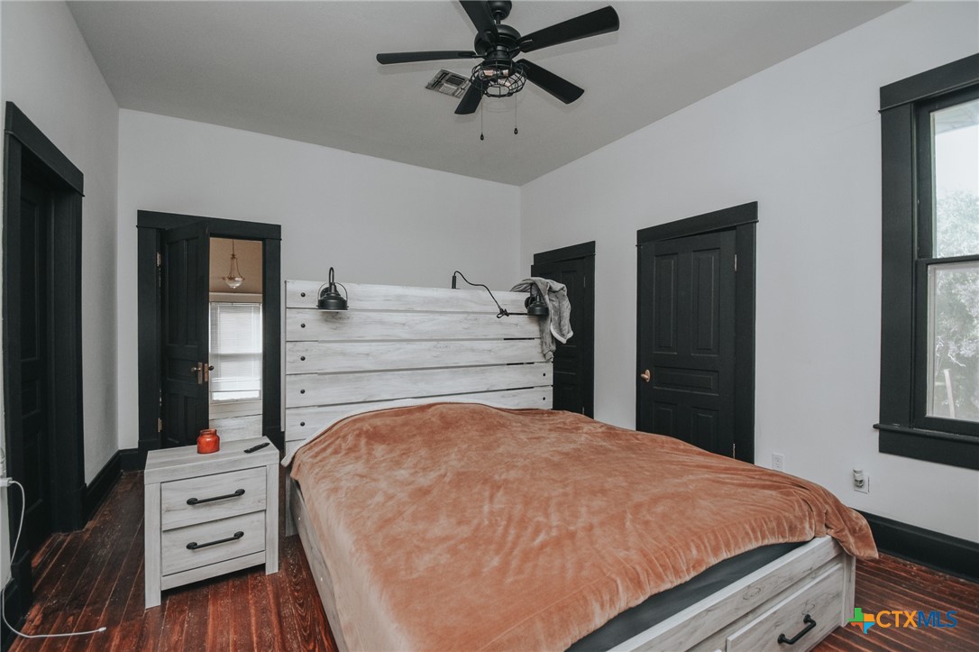 75 Fm 1685 Property Photo 9