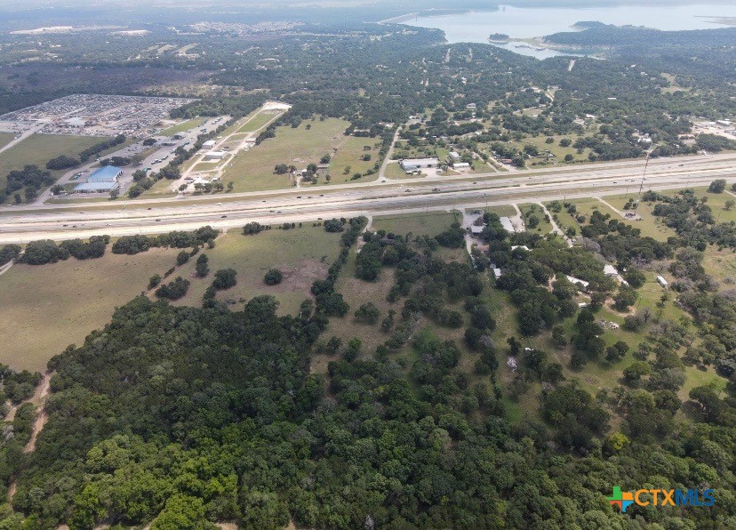 4980 W Us Highway 190 Property Photo 1