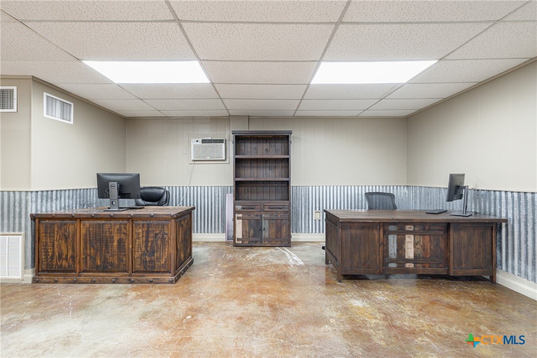 530 Seydler Street Property Photo 10