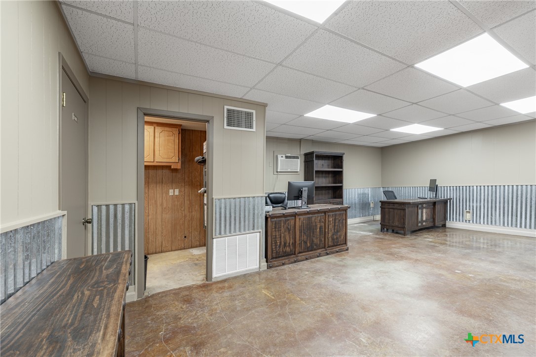 530 Seydler Street Property Photo 13
