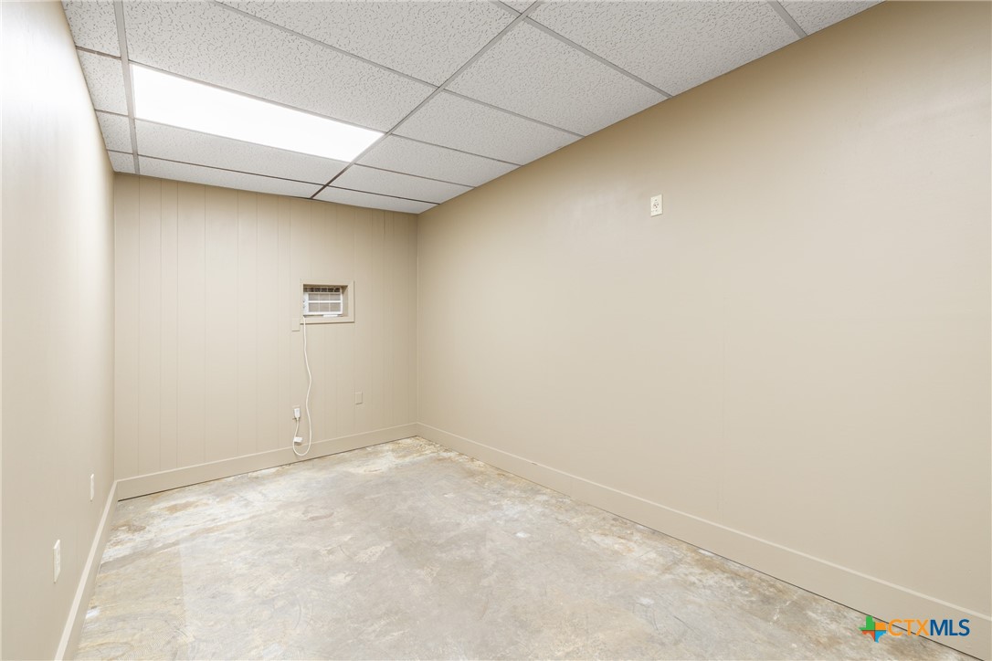 530 Seydler Street Property Photo 16
