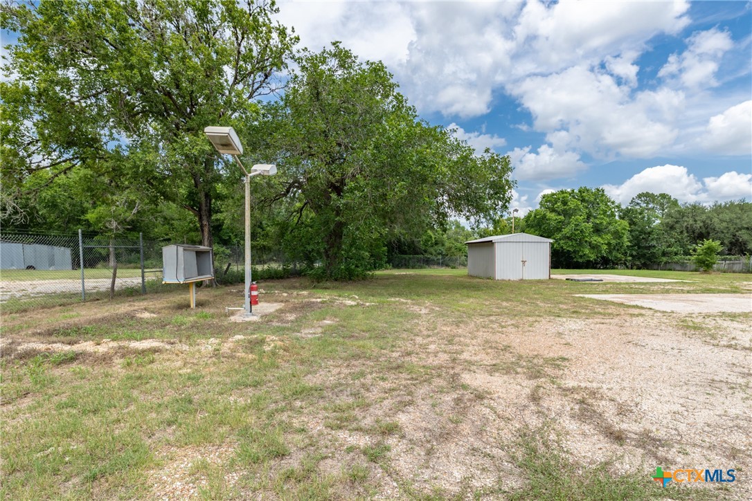 530 Seydler Street Property Photo 21
