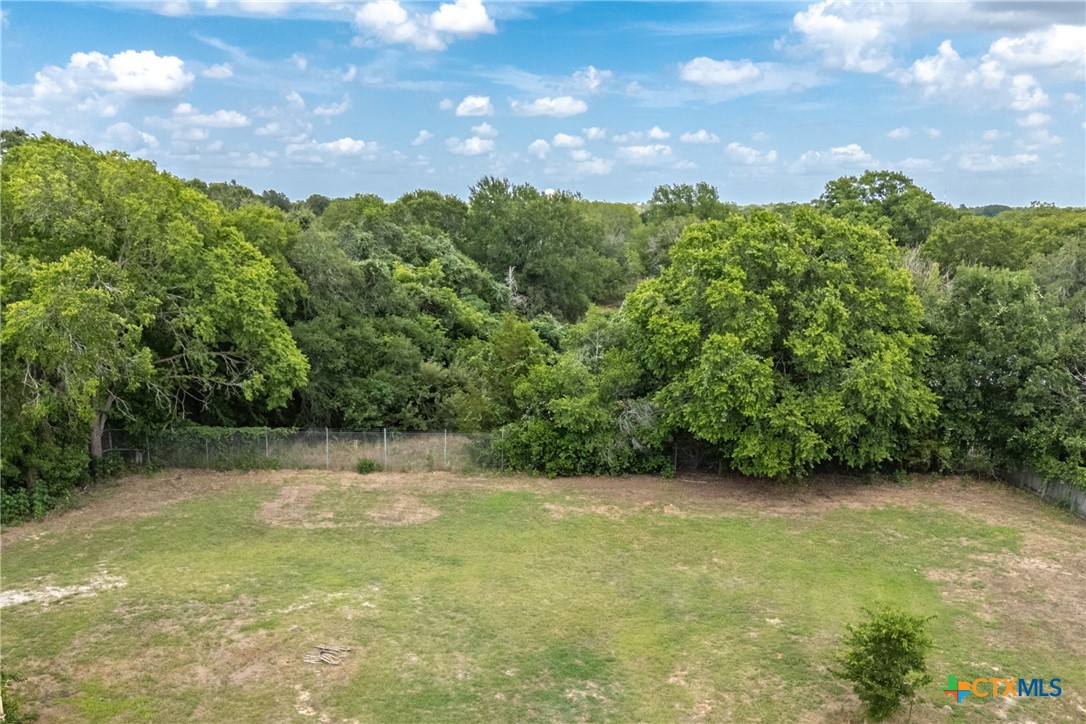 530 Seydler Street Property Photo 23