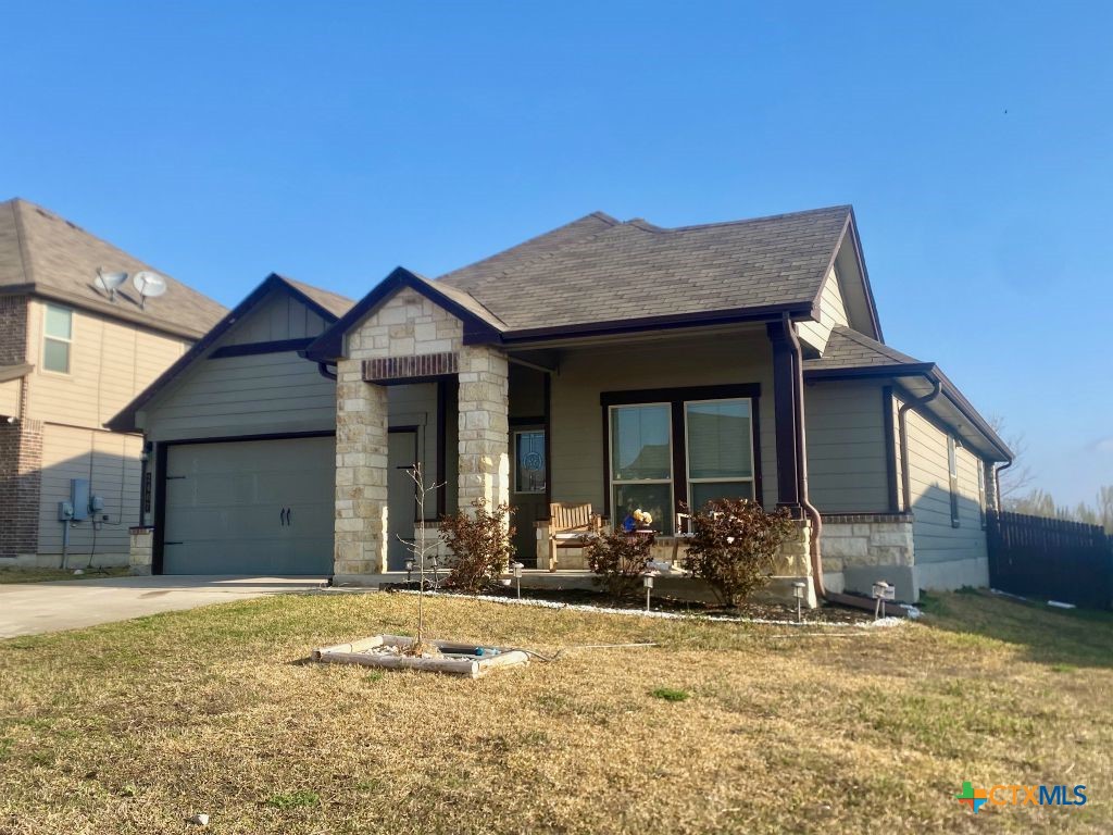 2407 Pintail Loop Property Photo 2