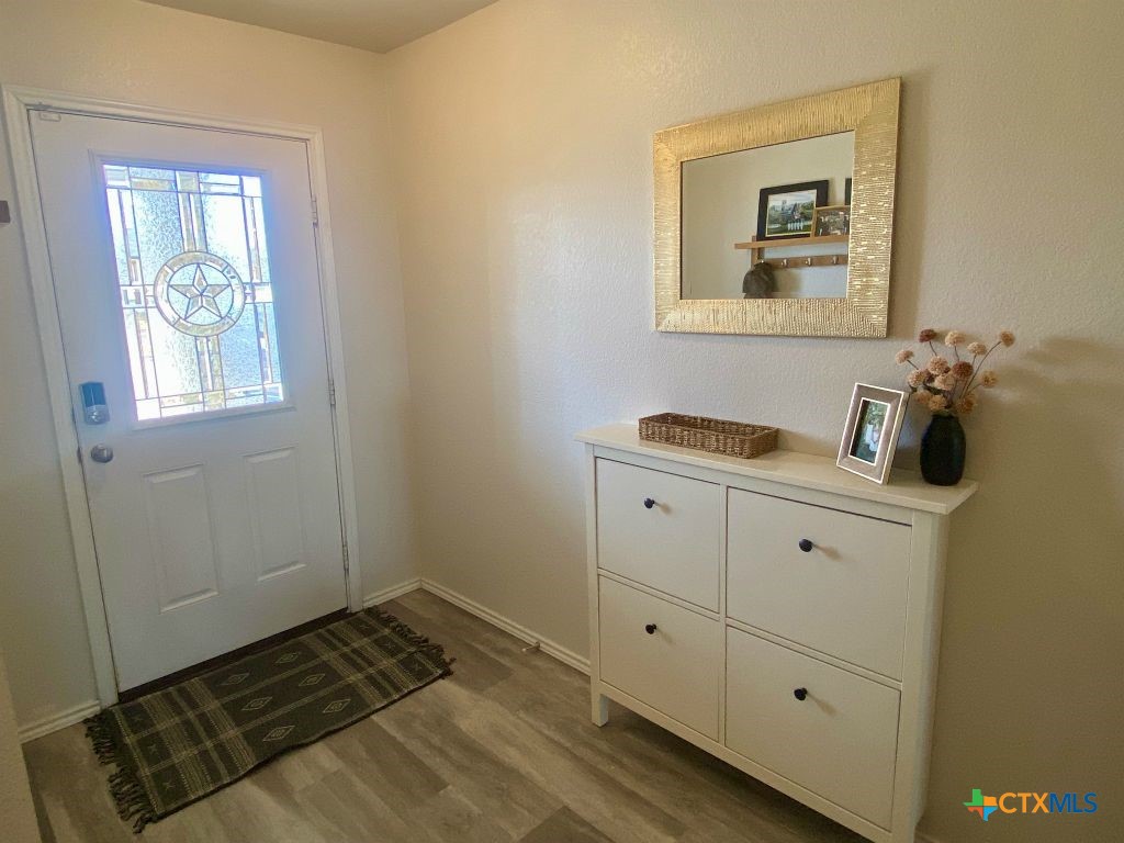 2407 Pintail Loop Property Photo 4