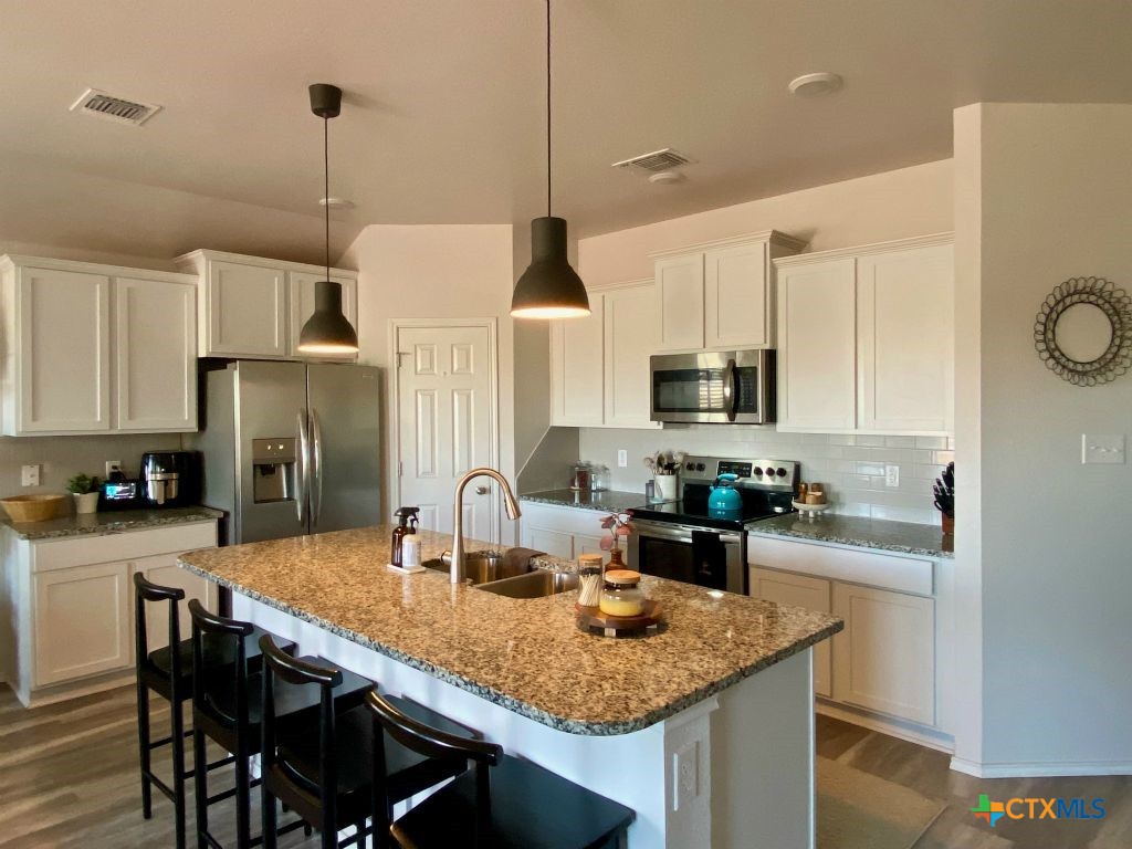 2407 Pintail Loop Property Photo 9