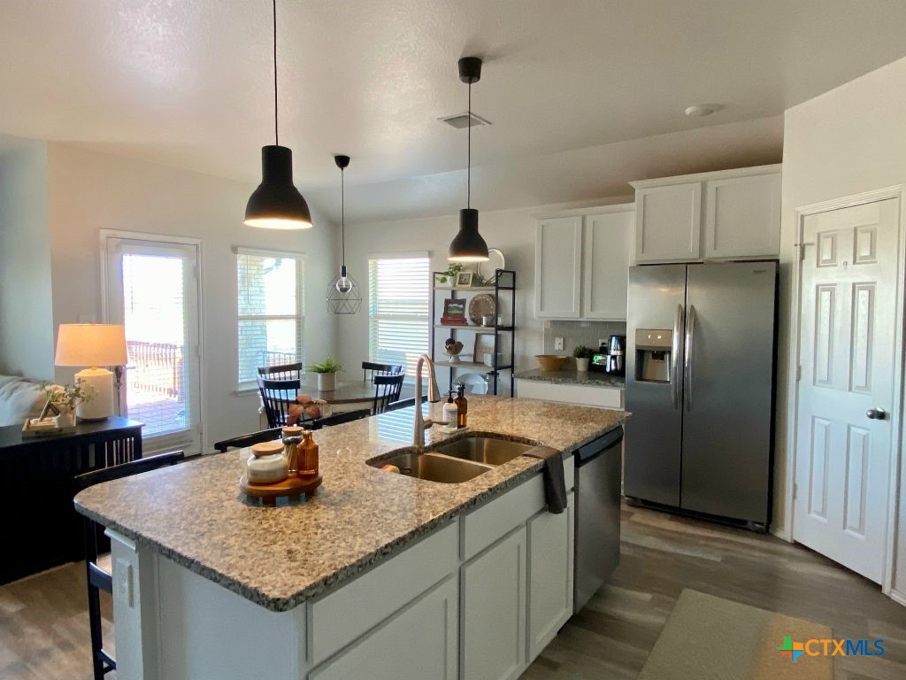 2407 Pintail Loop Property Photo 10
