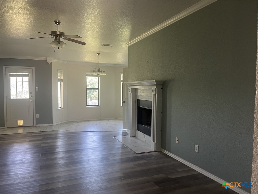 508 Redbud Drive Property Photo 2