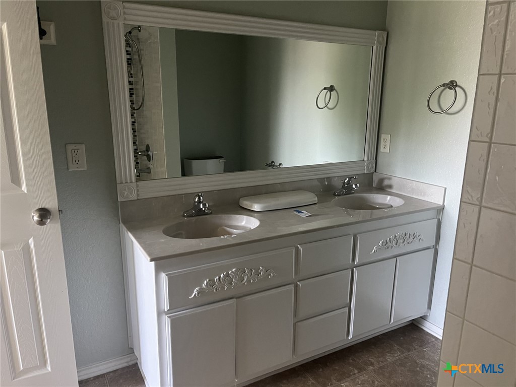 508 Redbud Drive Property Photo 11