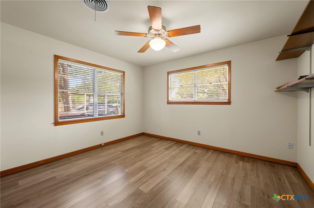 201 Hillcrest Drive Property Photo 15