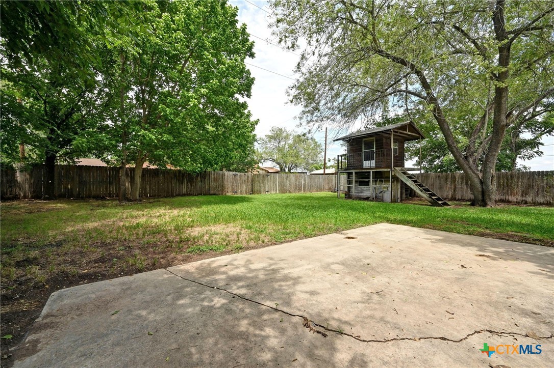 201 Hillcrest Drive Property Photo 20