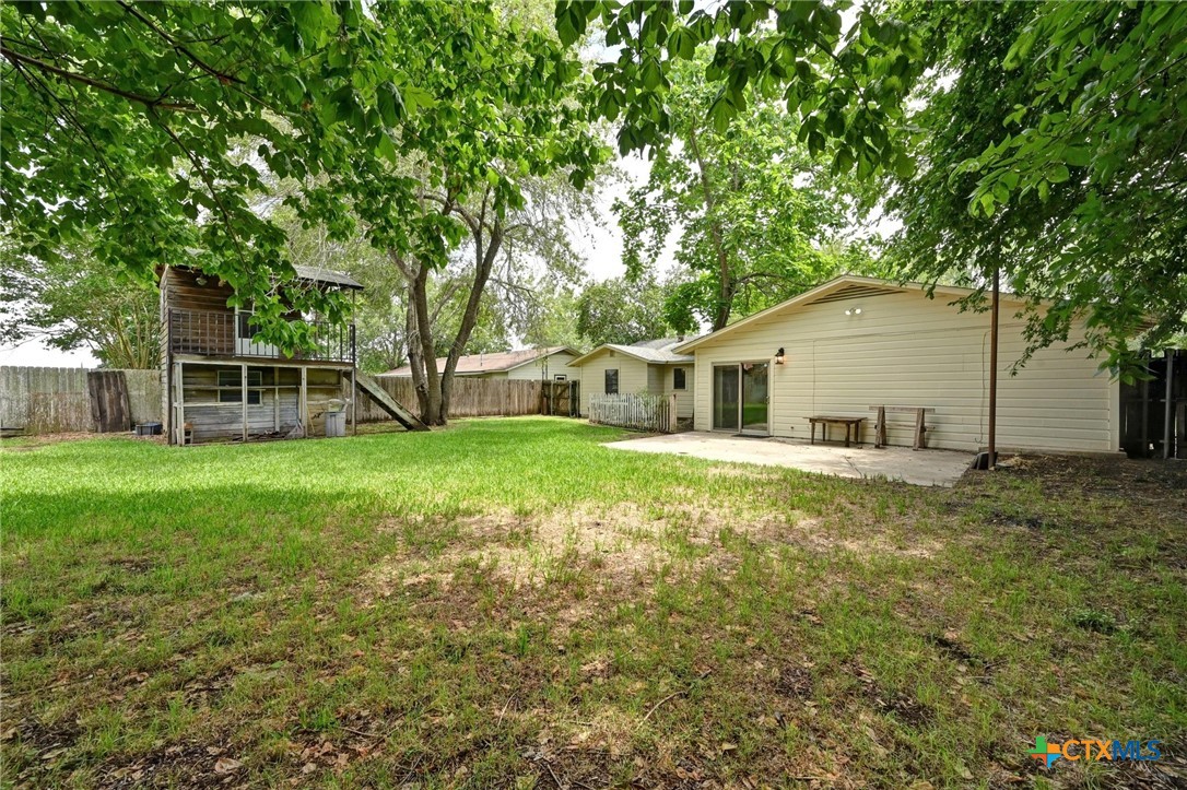 201 Hillcrest Drive Property Photo 21