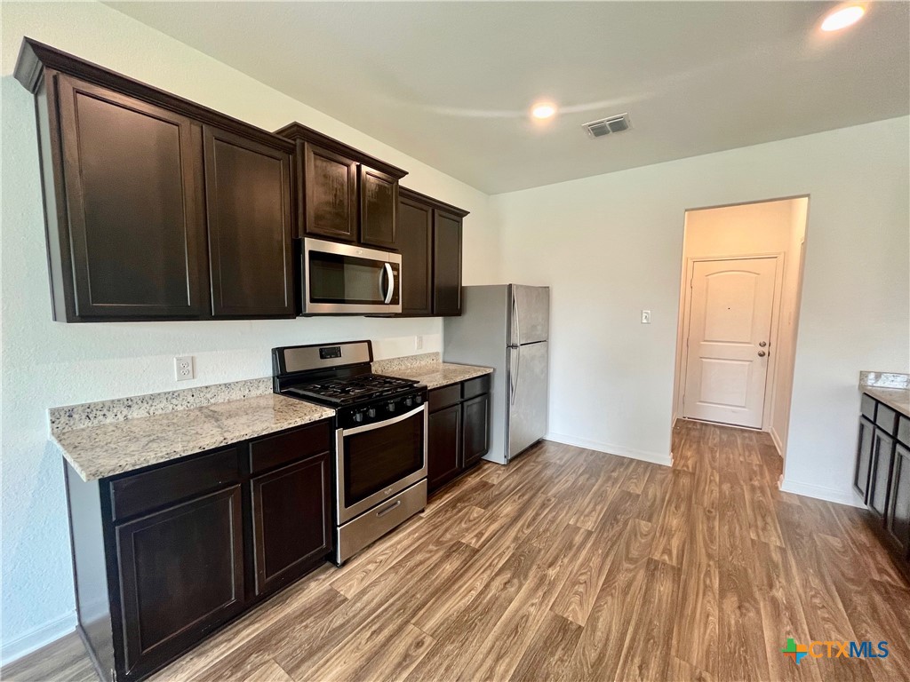 3981 Prairie Creek Property Photo 6
