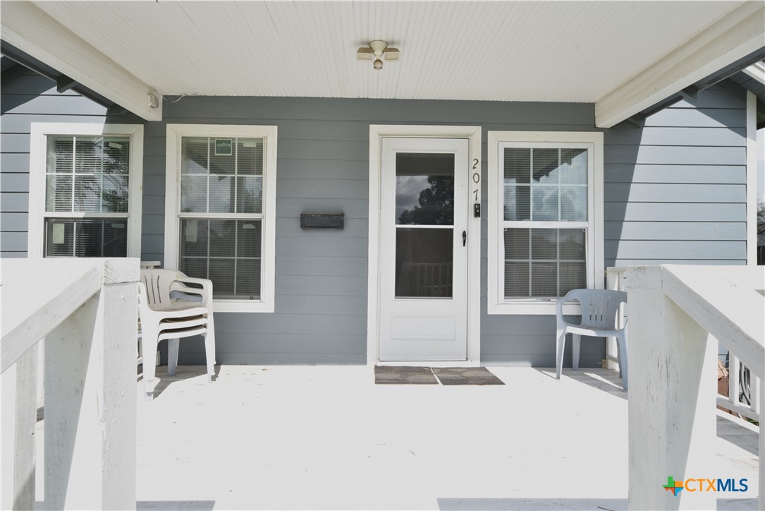 207 James Street Property Photo 3