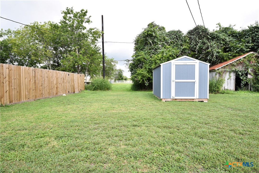 207 James Street Property Photo 7