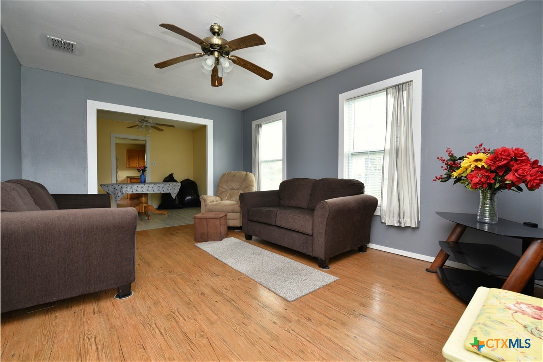 207 James Street Property Photo 16