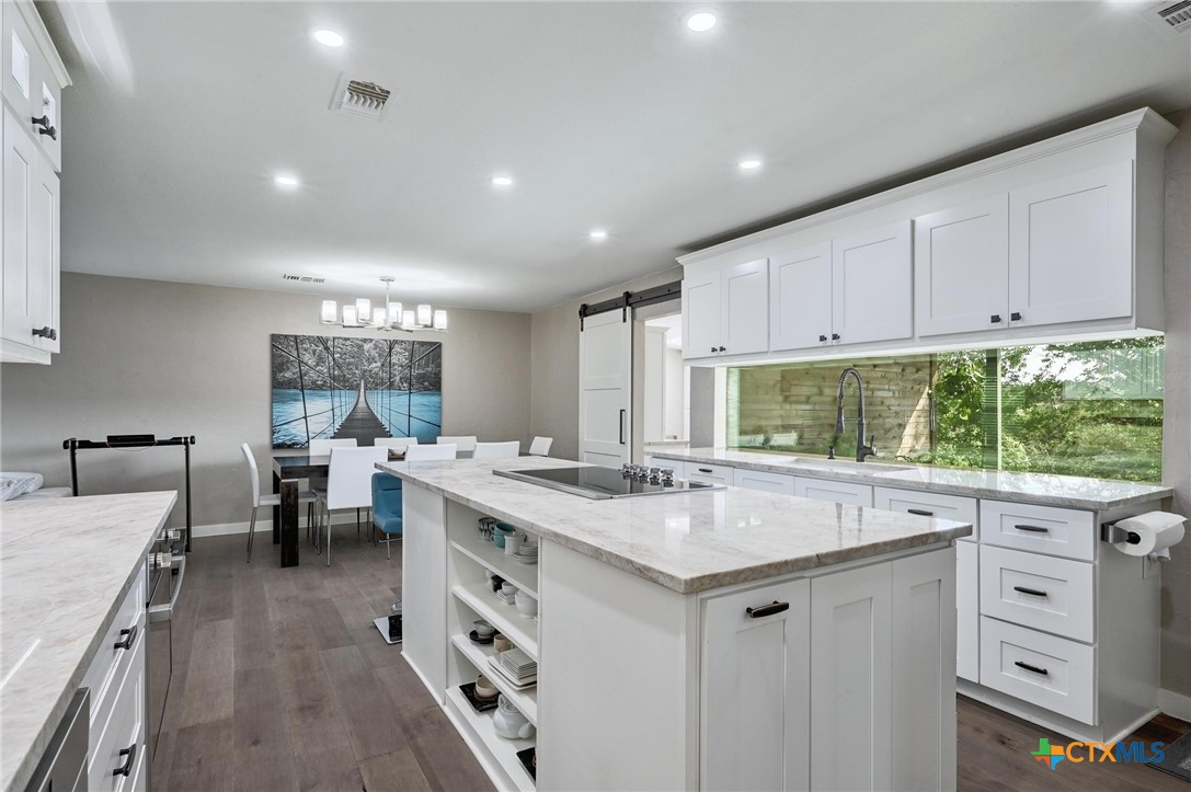 120 Buena Vista Property Photo 8