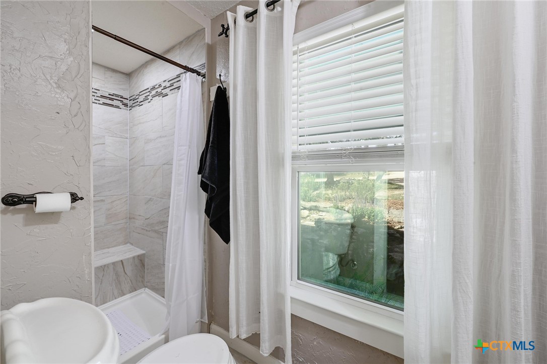 120 Buena Vista Property Photo 14