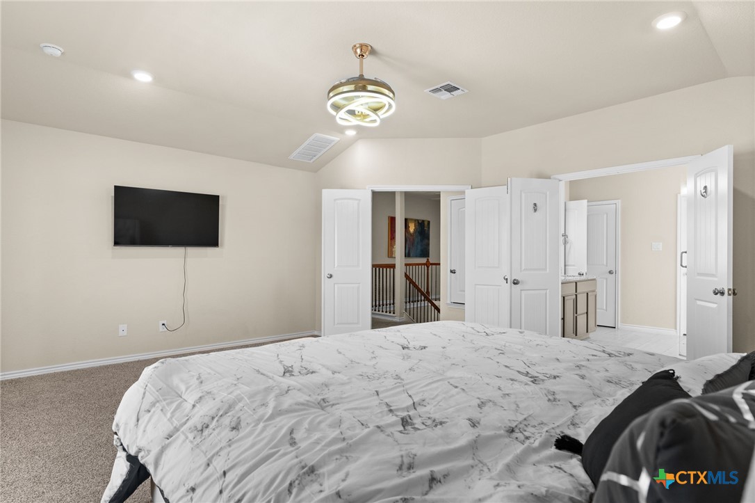 1203 Roma Street Property Photo 17