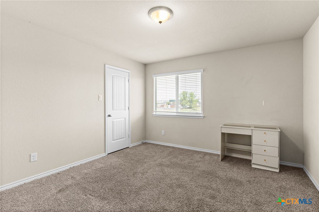 1203 Roma Street Property Photo 26