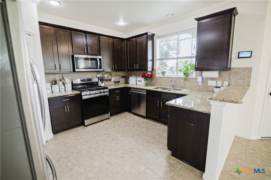 201 Boulder Ridge Drive Property Photo 8