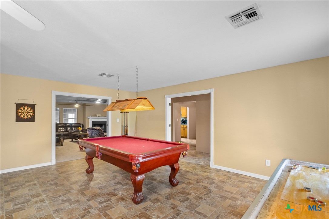 9795 Fm 622 Property Photo 27