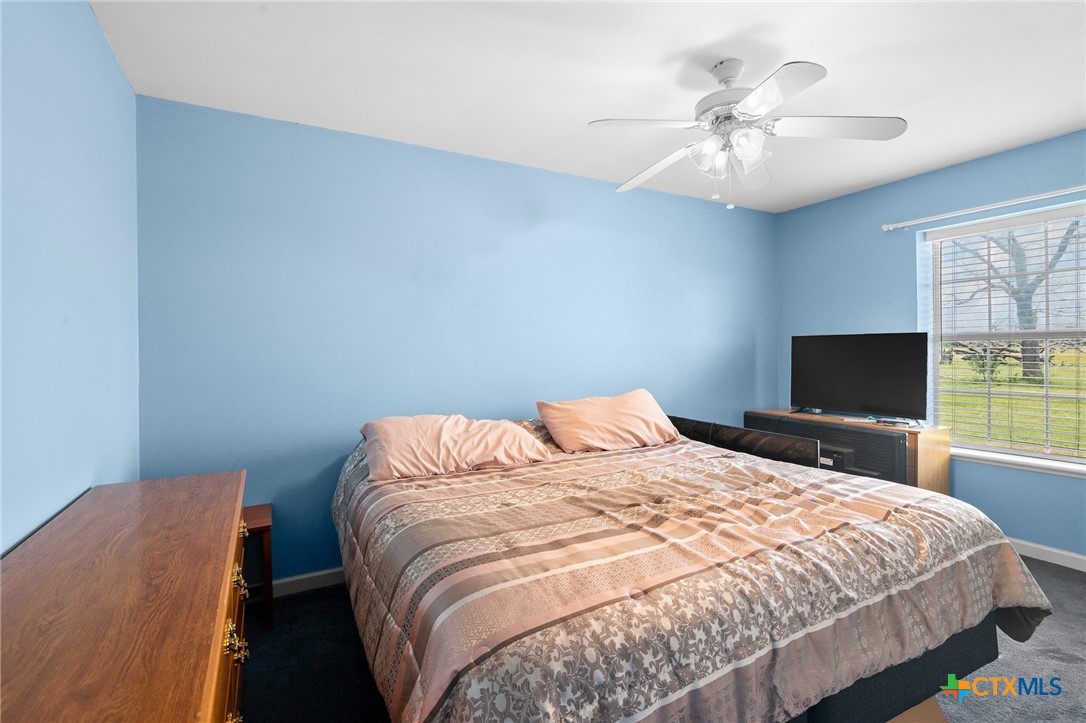9795 Fm 622 Property Photo 35