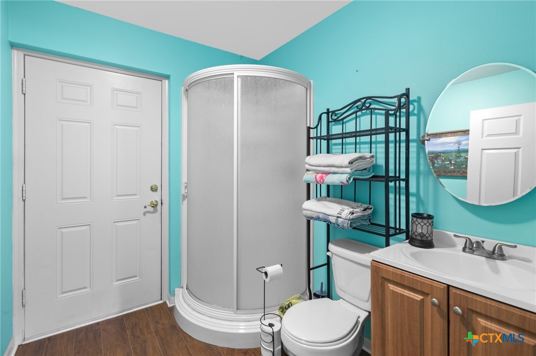 9795 Fm 622 Property Photo 37