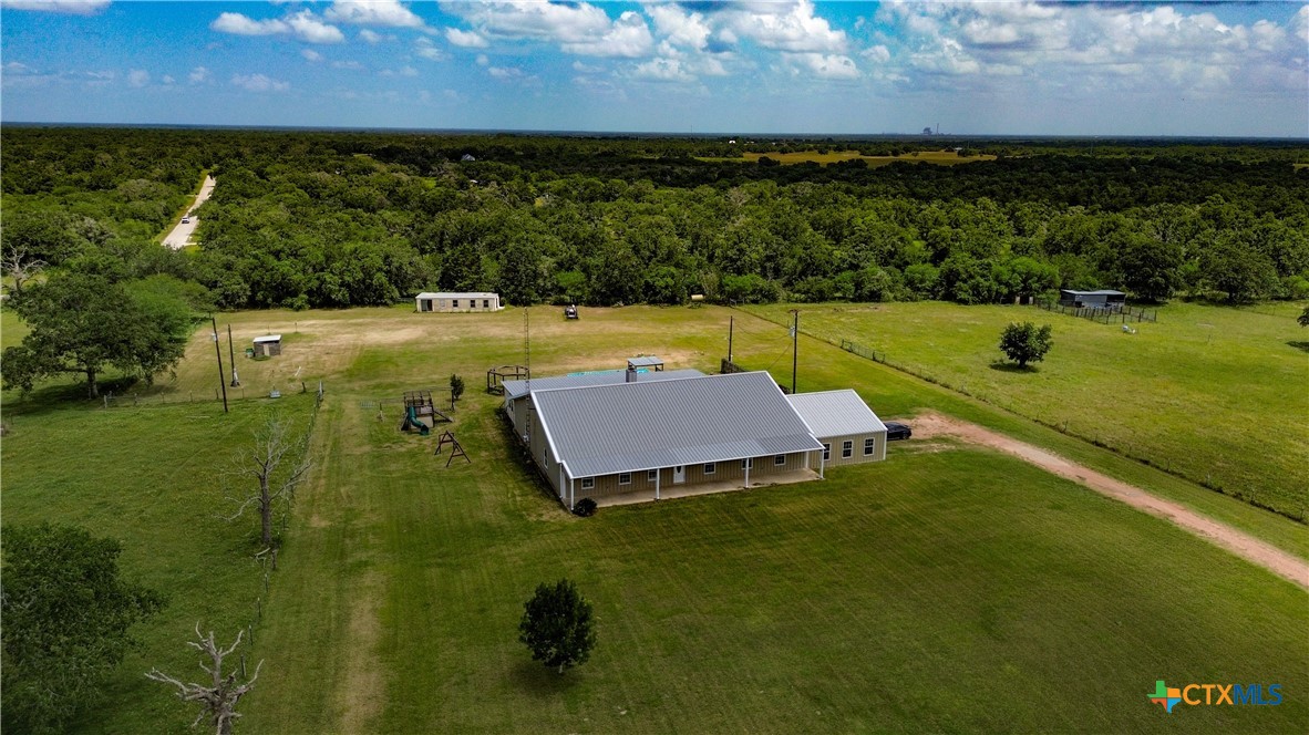 9795 Fm 622 Property Photo 45