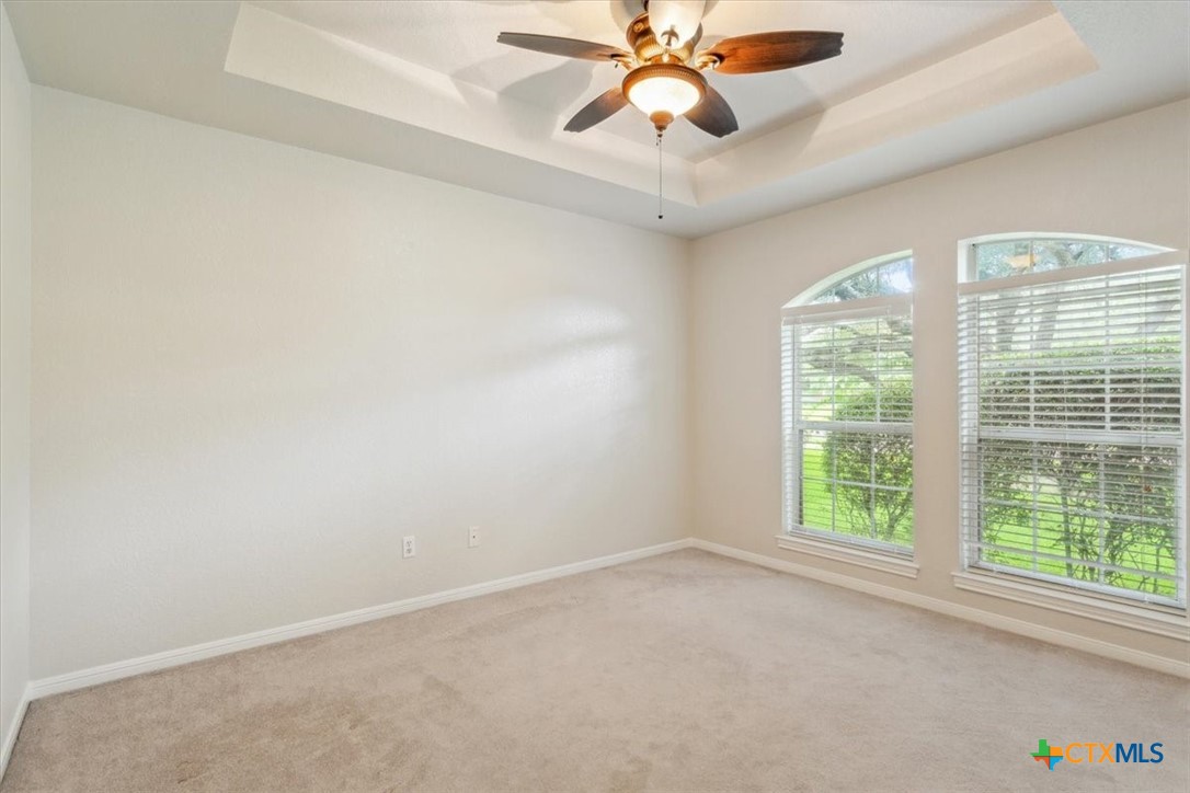 1002 Crescent Drive Property Photo 16