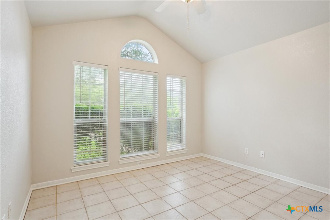 1002 Crescent Drive Property Photo 17