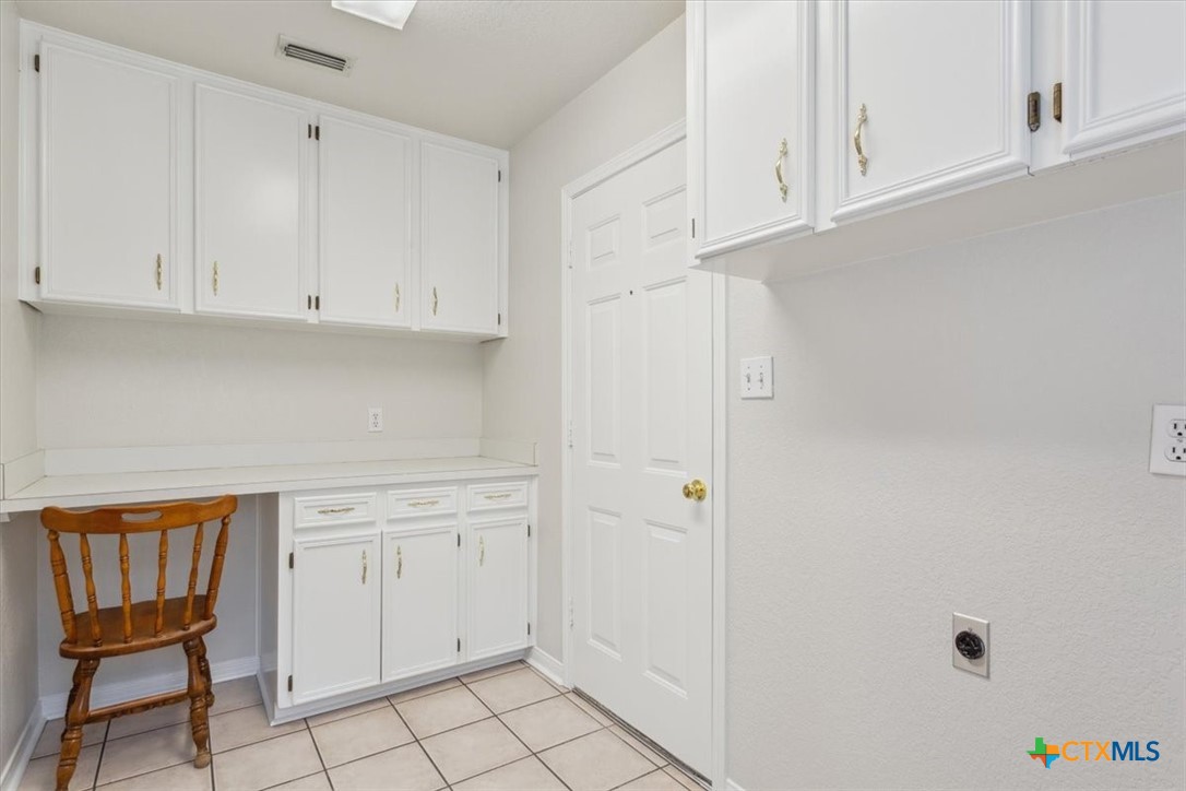 1002 Crescent Drive Property Photo 19