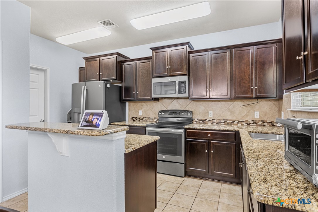 5920 Stonehaven Drive Property Photo 18