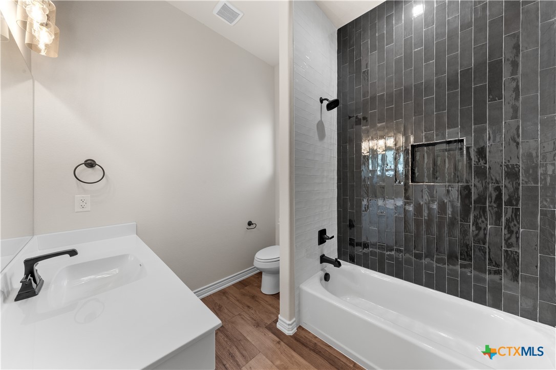 210 Creek Plum Lane Property Photo 17